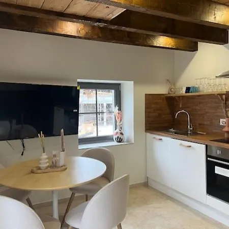 La Cle Des Champs - La Grange - Jacuzzi Privee *